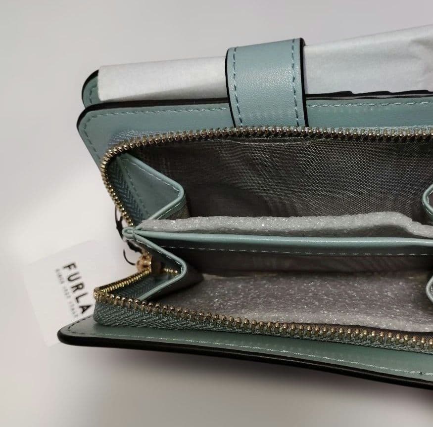 まりフルラ 2つ折り財布 FURLA カメリア レディース ブルーグレー