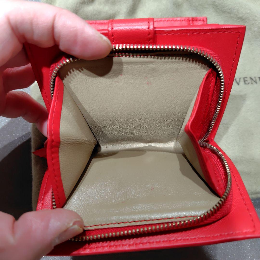 BOTTEGA　VENETA　二つ折り財布