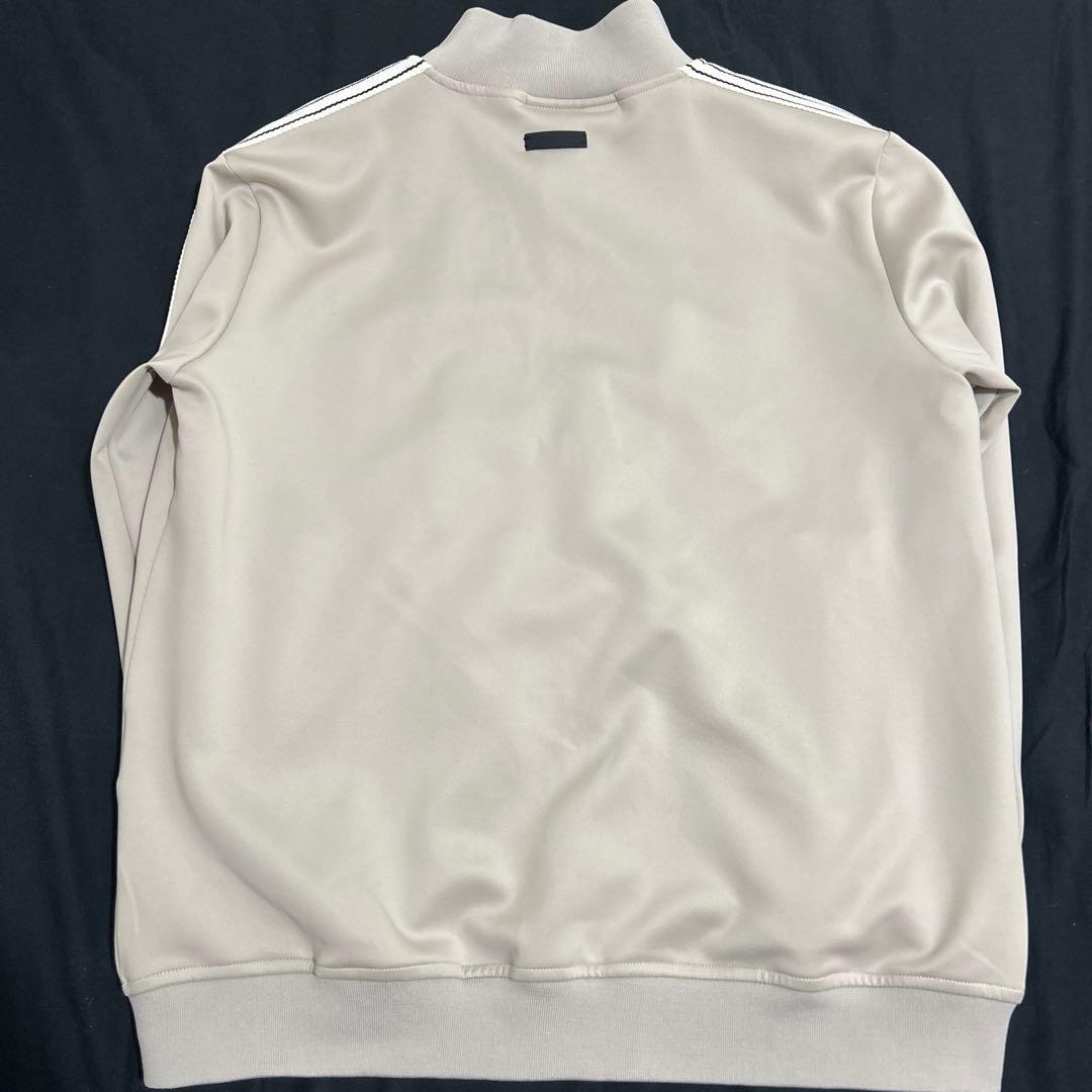 FEAR OF GOD ESSENTIALSトラックジャケット