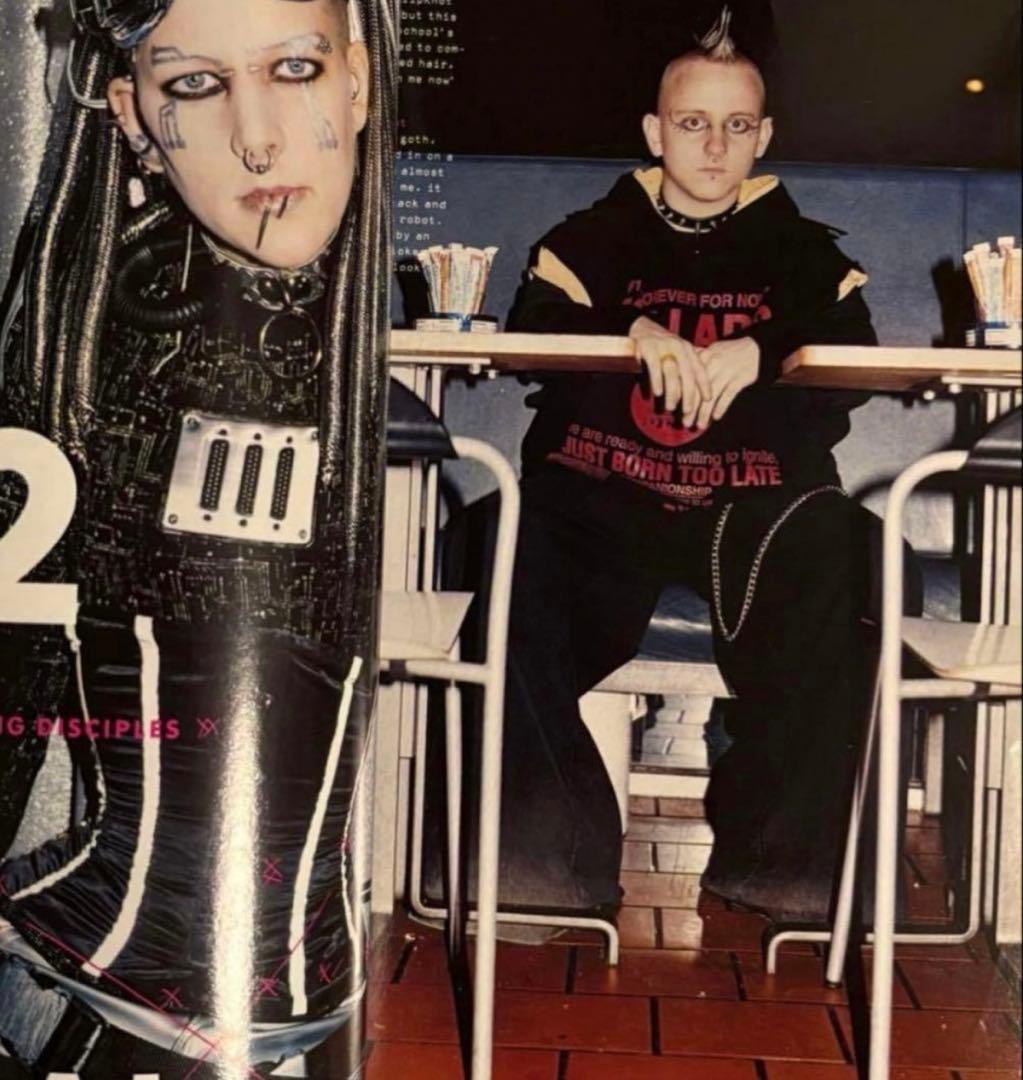 Kate Moss表紙‼️ THE FACE 2002.2 NO.61