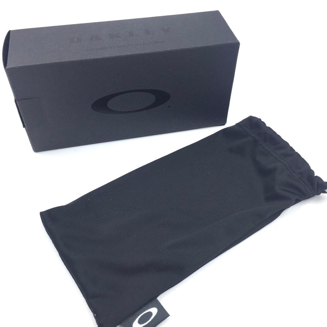 オークリー　サングラス　OAKLEY 9272-04 CATALYST 黒
