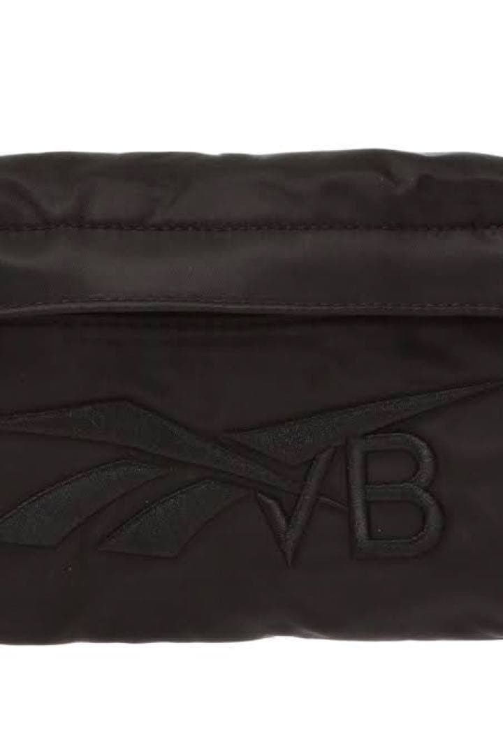 新品 Reebok×VICTORIABECKHAM ボディバッグ