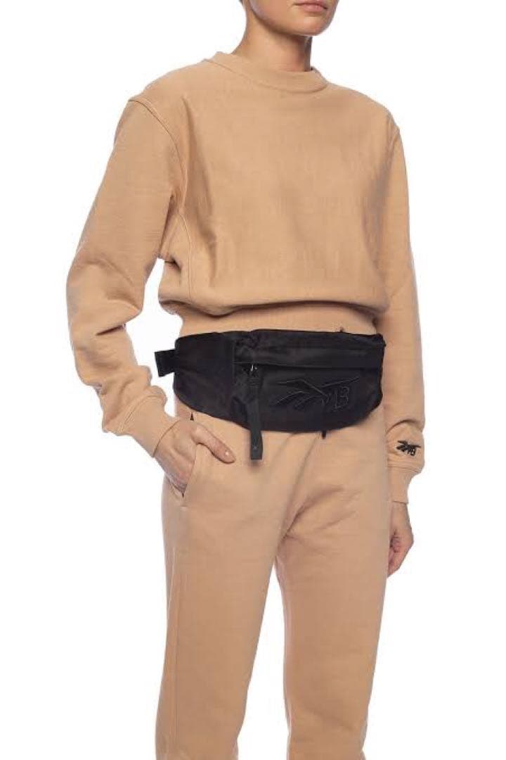 新品 Reebok×VICTORIABECKHAM ボディバッグ