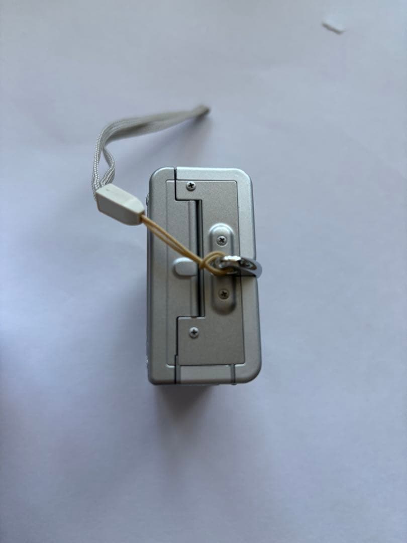 Canon IXY DIGITAL PC1038 シルバー