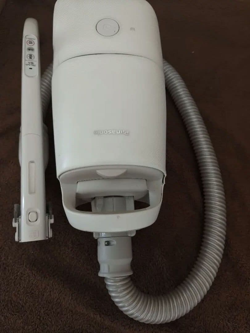パナソニック人気のJPシリーズ2023年製　紙パック式　MC-JP850K 美品