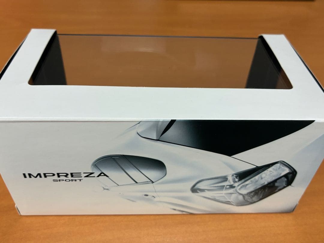 1/43 スバル インプレッサスポーツ　シルバー ディーラー正規品 モデルカー