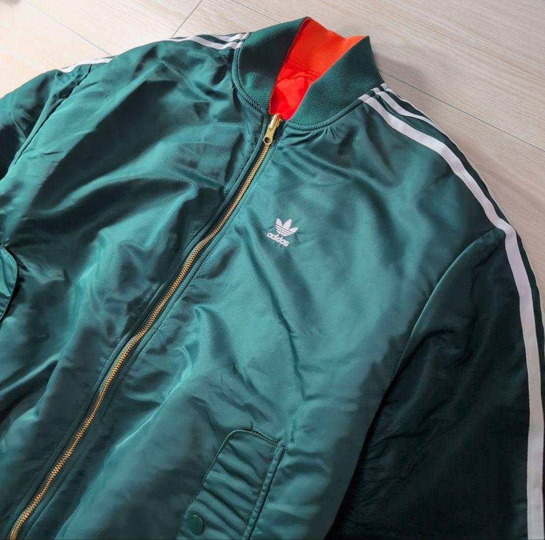 adidas originals ADILENIUM ボンバージャケット L