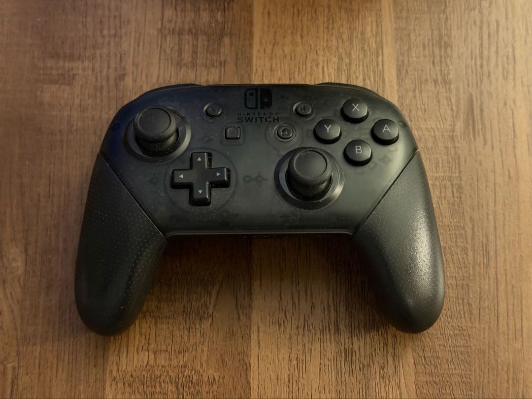 Nintendo Switch 本体 + プロコントローラー