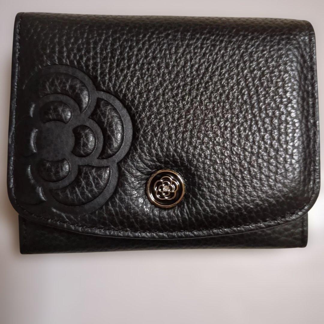 RIYO様【新品】クレイサス　二つ折り財布