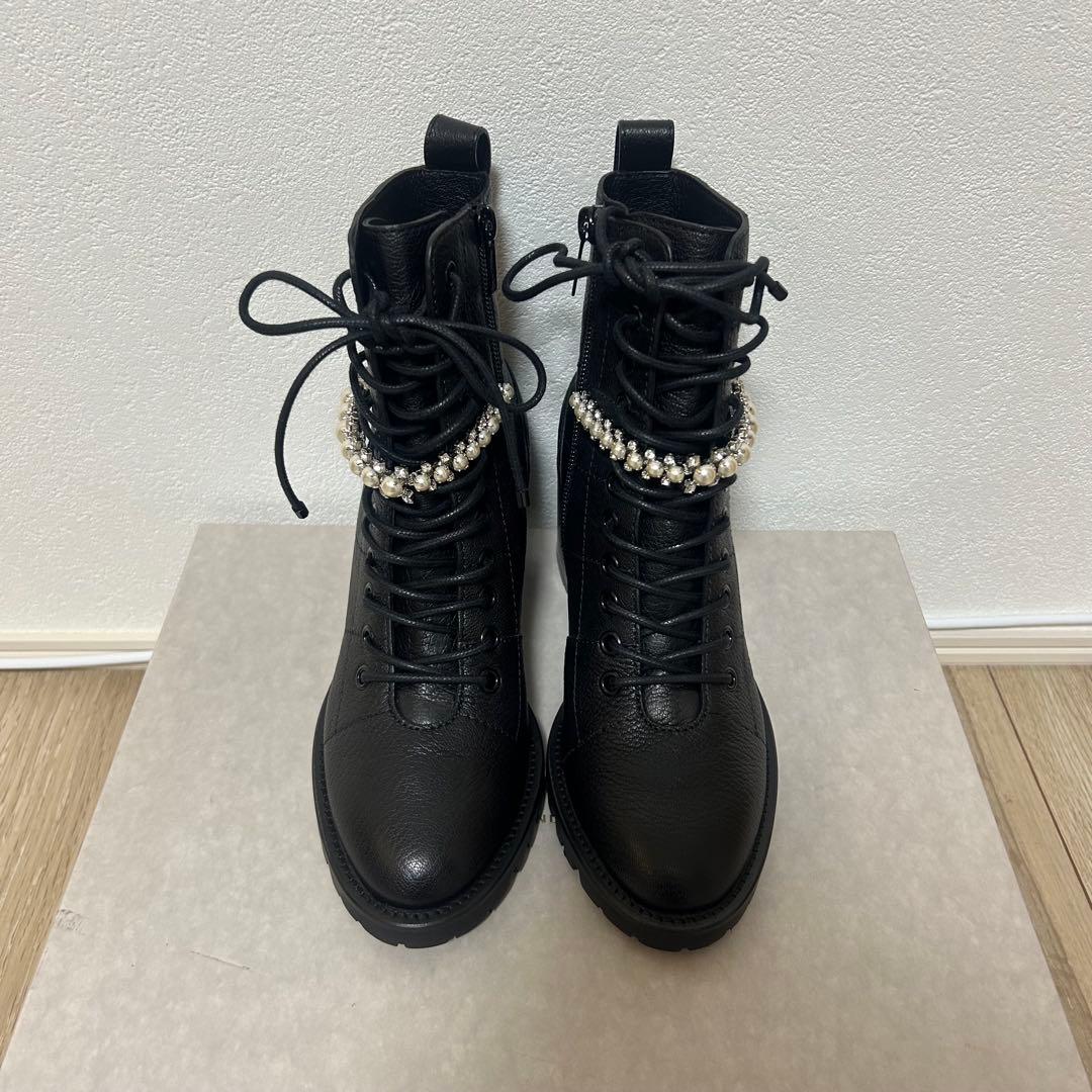 JIMMY CHOO ジミーチュウ ショートブーツパール付き