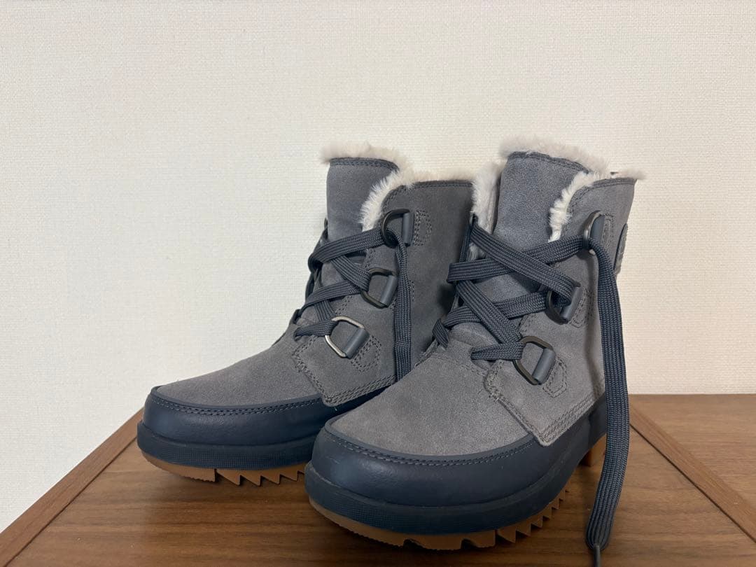 SOREL ブーツ　25.5cm 中古
