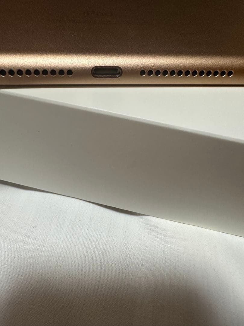 極美品✨iPad 第6世代 32GB WiFi＋Cellularゴールドピンク