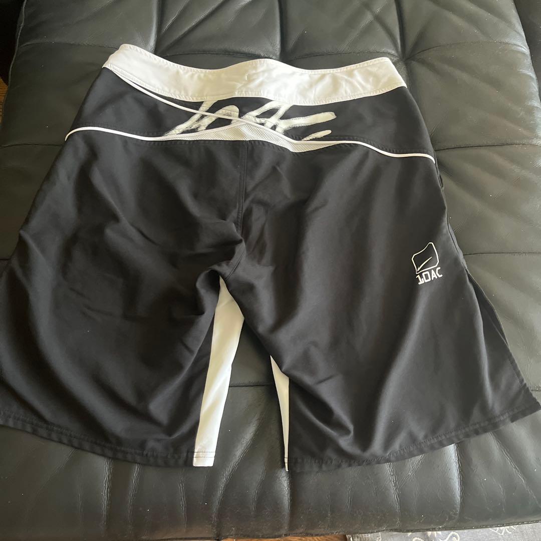 超希少　Nike ショートパンツ 黒/白　10AC Lサイズ