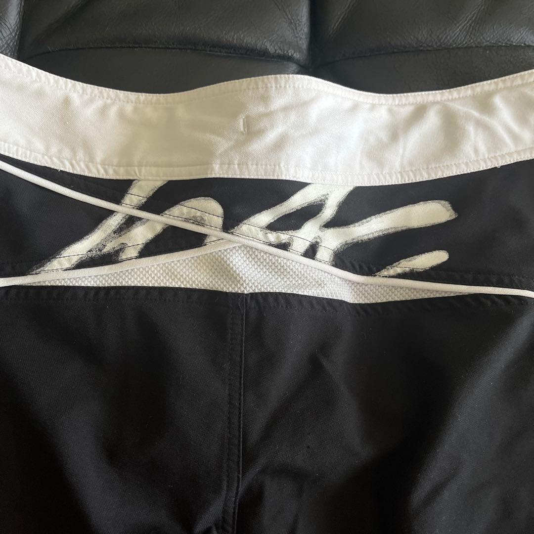超希少　Nike ショートパンツ 黒/白　10AC Lサイズ