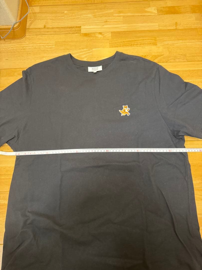 大人気MAISON KITSUNÉ ブラック Tシャツ XL