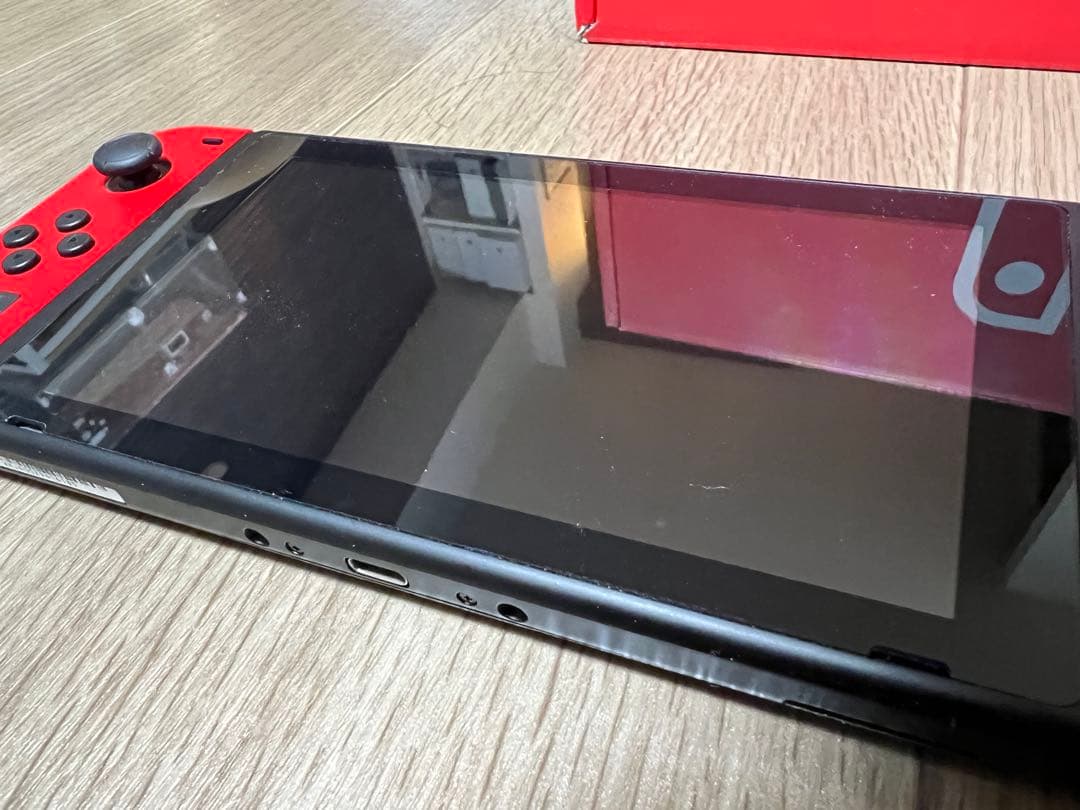 Nintendo Switch 本体 赤 プロコン、microSD128GB付