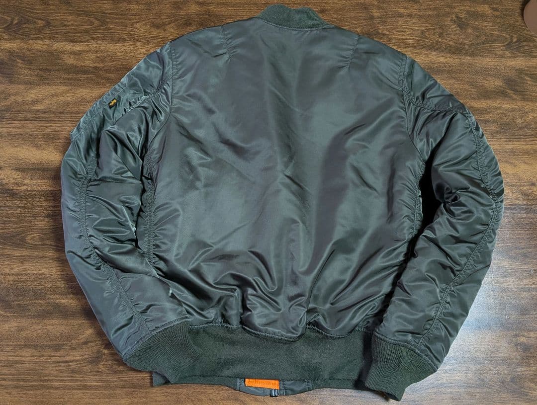 ALPHA INDUSTRIES MA-1 フライトジャケット カーキ　サイズＳ