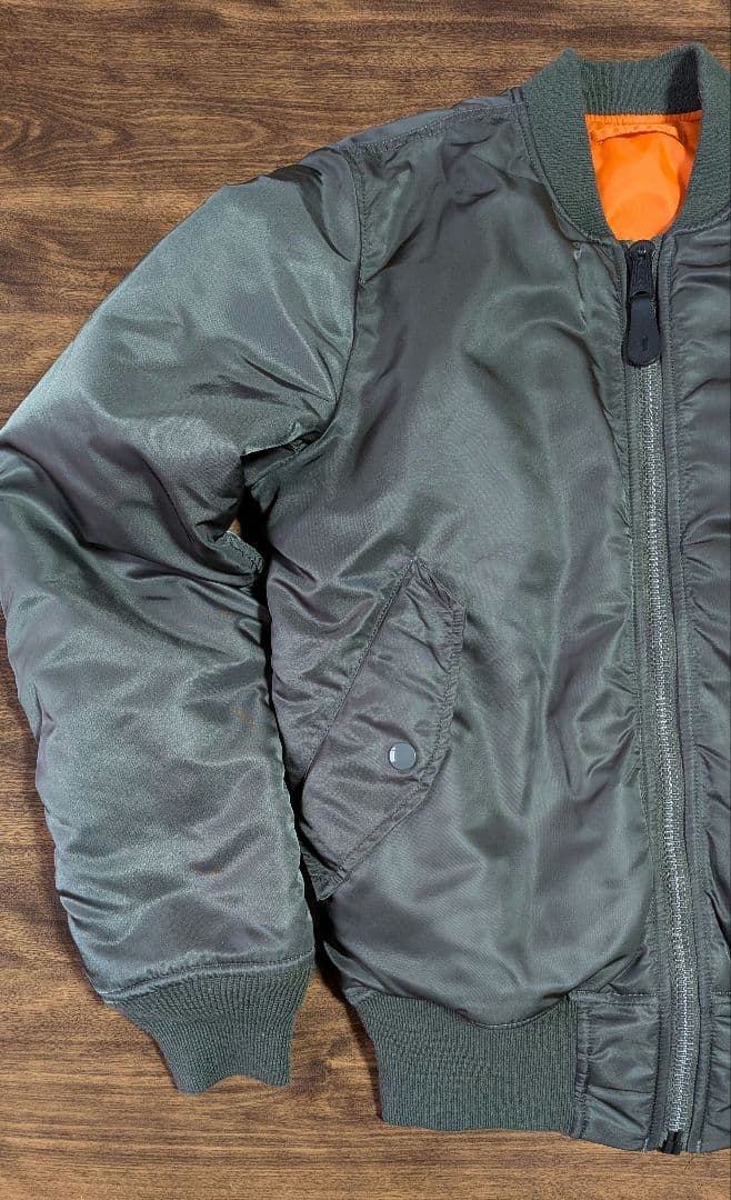 ALPHA INDUSTRIES MA-1 フライトジャケット カーキ　サイズＳ