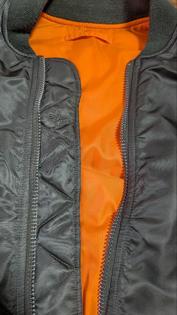 ALPHA INDUSTRIES MA-1 フライトジャケット カーキ　サイズＳ