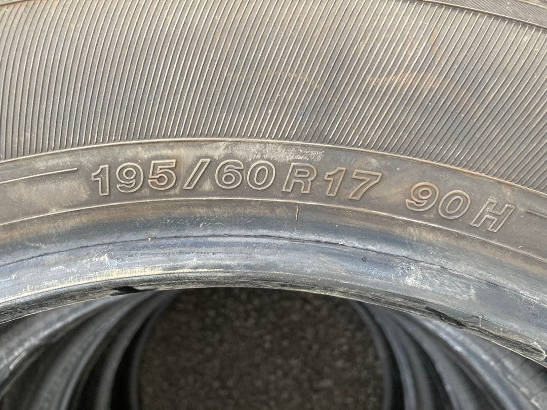 YOKOHAMA 195/60R17 25年製 夏タイヤ 【南-62 ②】