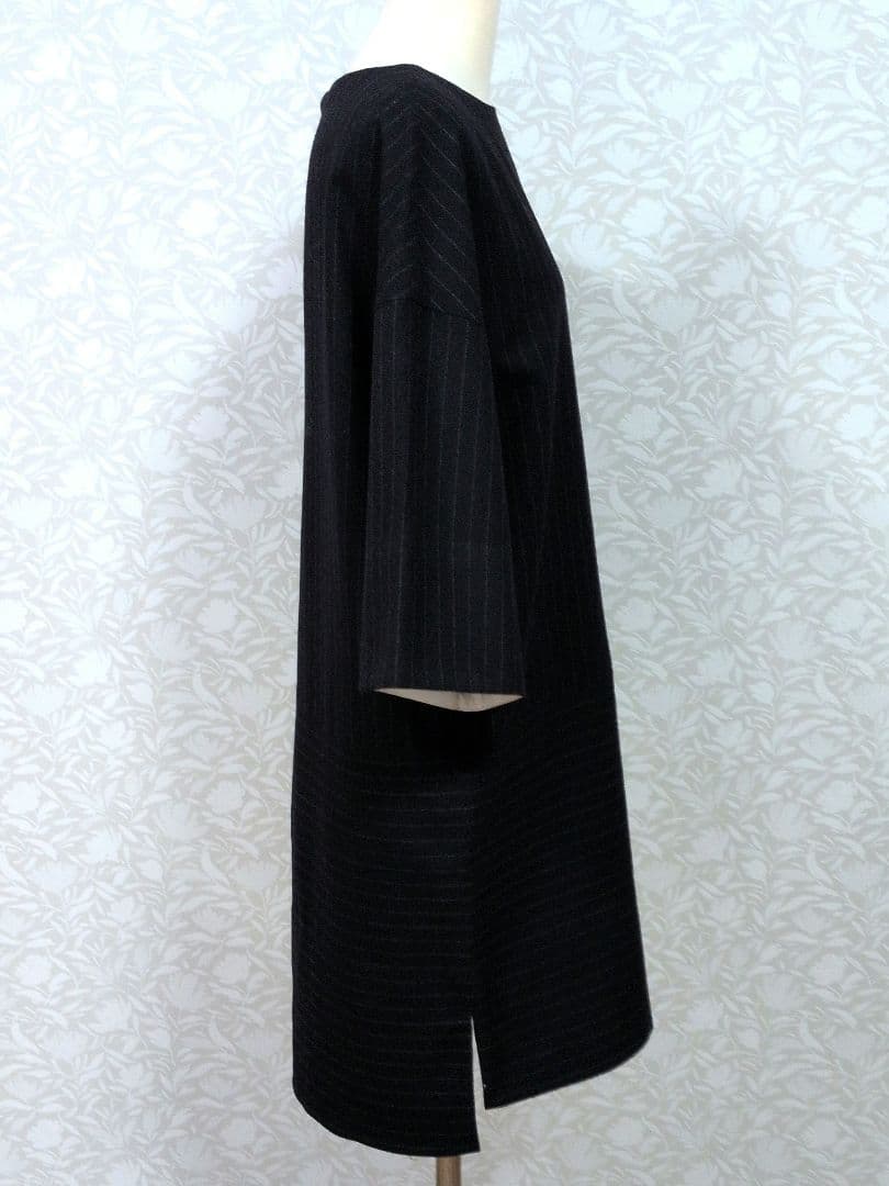 ADORE アドーア　黒ストライプ 七分袖 ウールワンピース　日本製