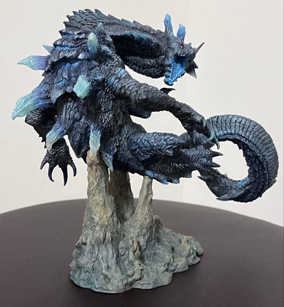 【箱付き】モンスターハンター　クリエイターズモデル ラギアクルス希少種