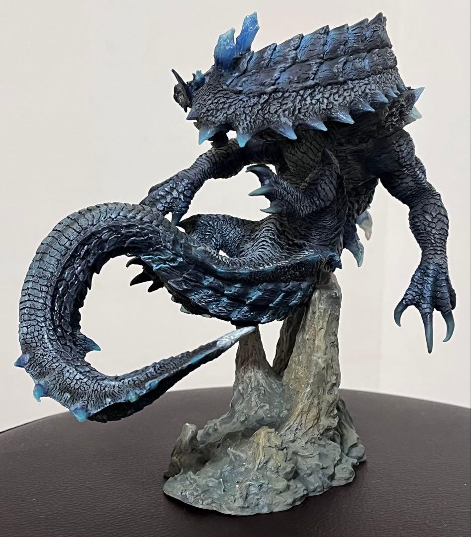 【箱付き】モンスターハンター　クリエイターズモデル ラギアクルス希少種