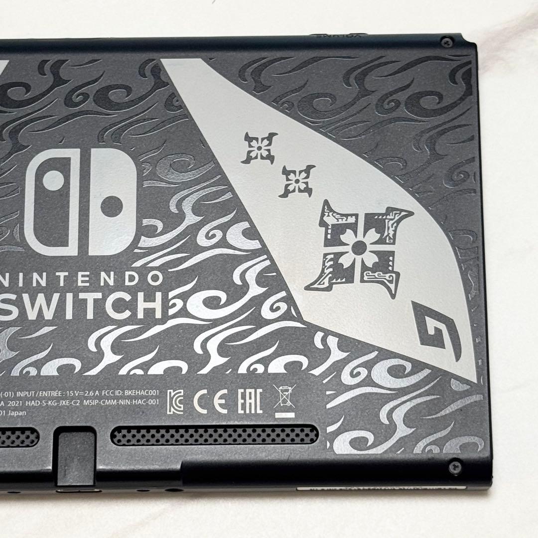 Nintendo Switch 本体のみ モンスターハンターライズ 2021年
