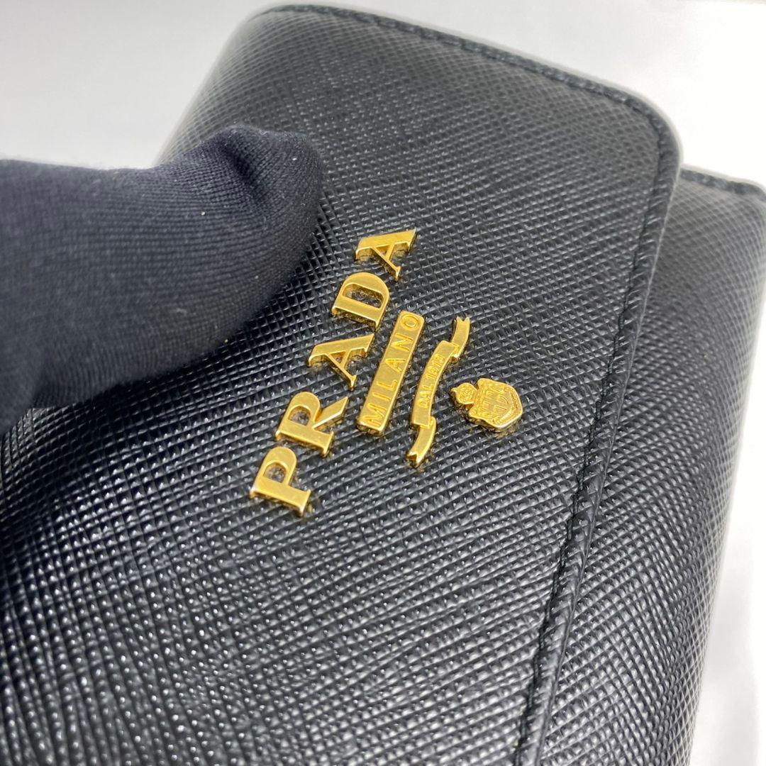 RFID 近年モデル PRADA　サフィアーノレザー 三つ折り財布