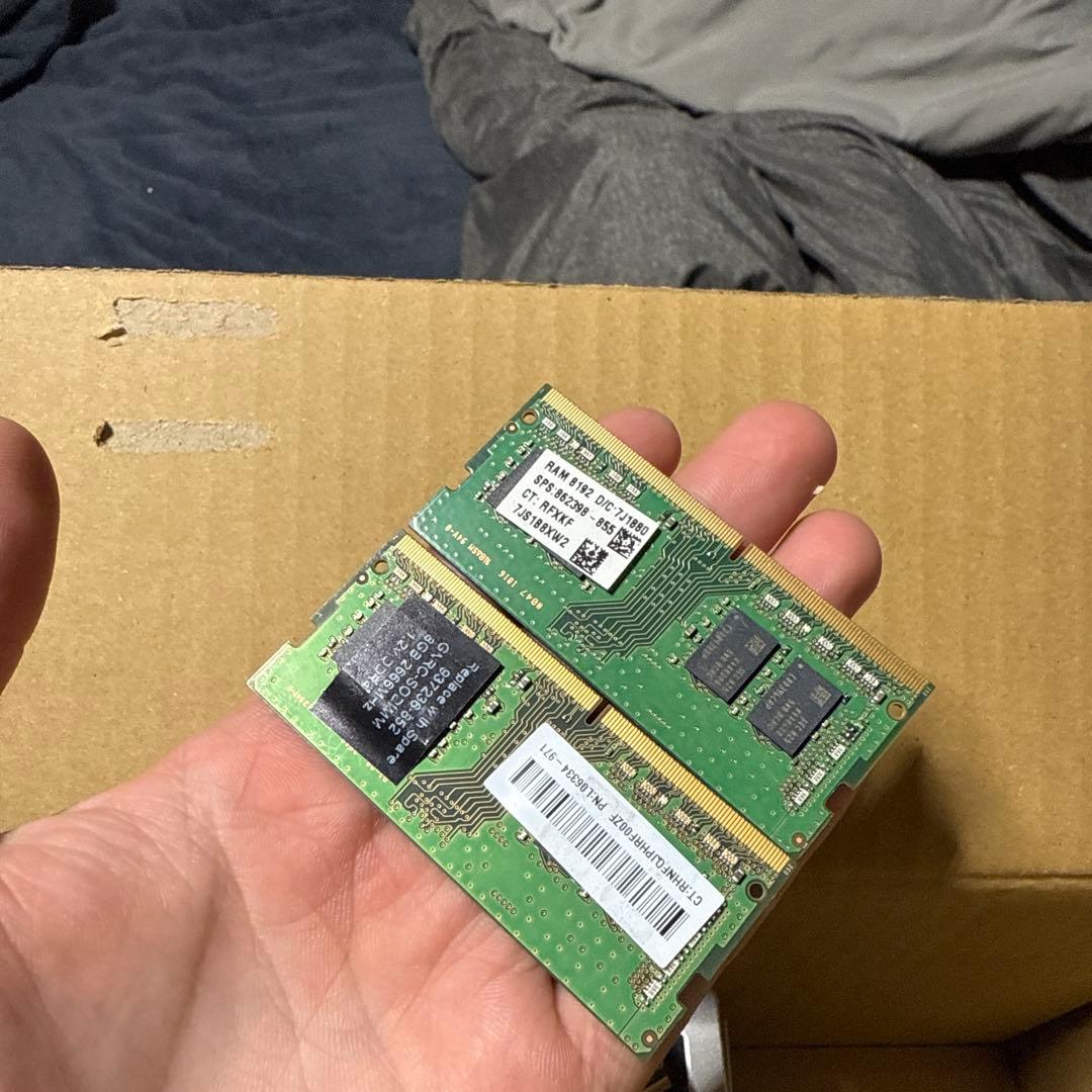 DDR4 Samsung メモリー 8GB 2枚セット