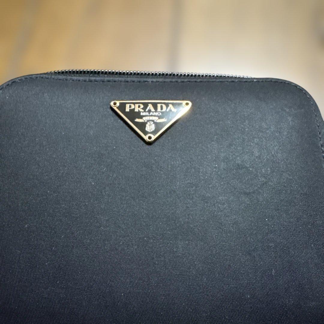 もっちゃんさん専用⭐︎ PRADA ブラック ナイロン 二つ折り財布
