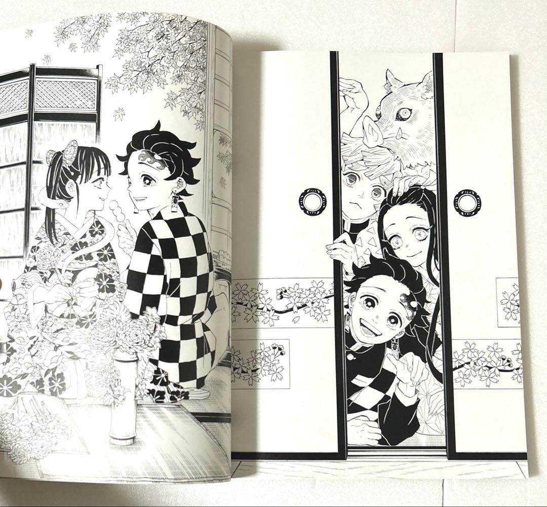 「鬼滅の刃」１〜２３巻全巻、外伝、鬼殺隊見聞録２冊＋イラスト集 合計２７冊セット