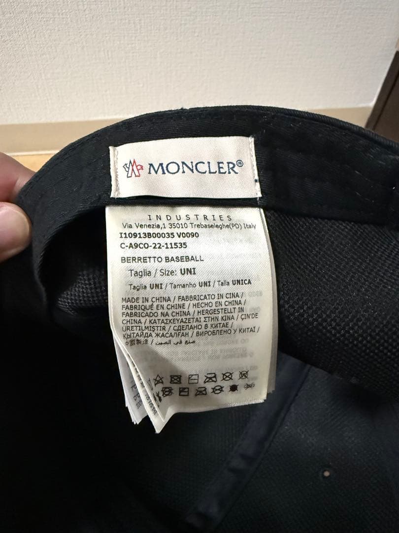 モンクレール　ベースボールキャップ　美品