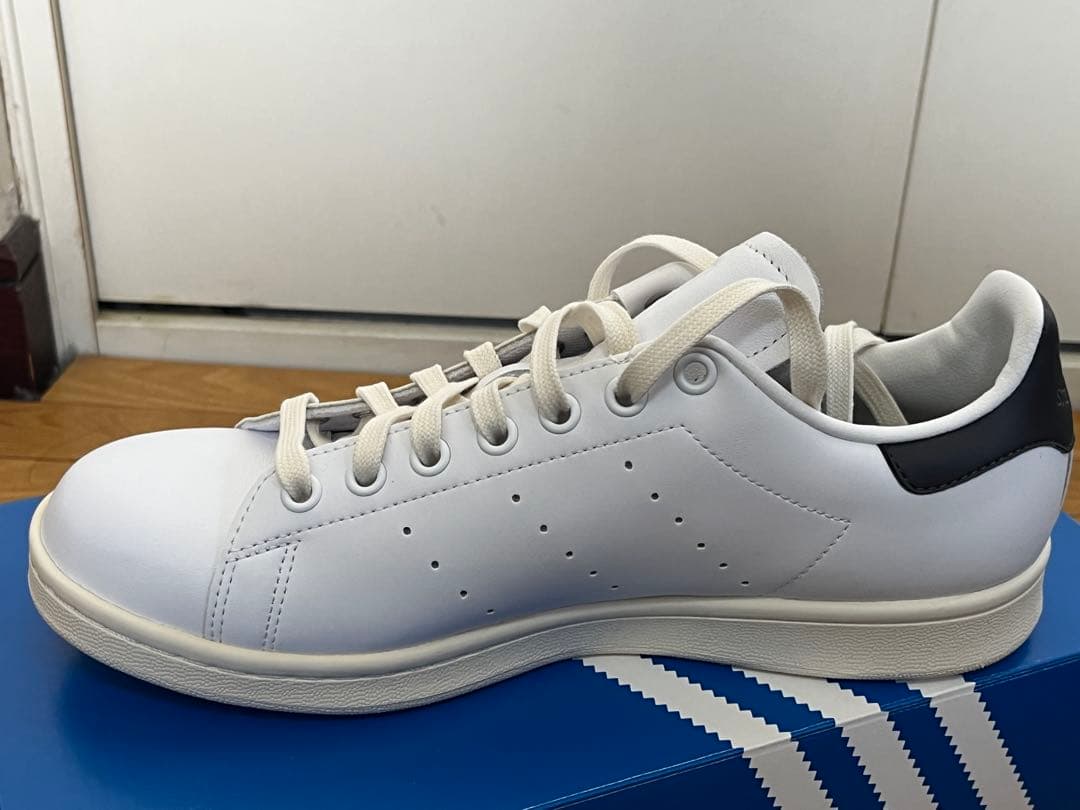 未使用品 adidas STAN SMITH TOMORROWLAND 26cm