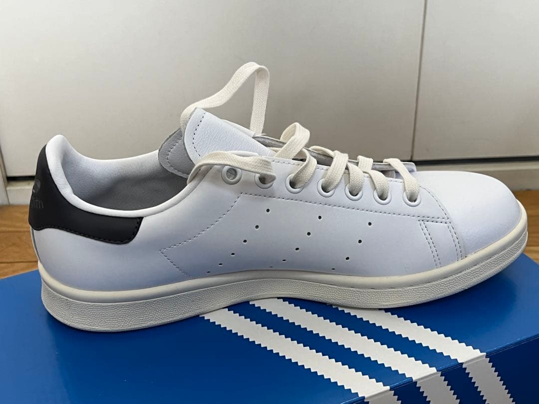 未使用品 adidas STAN SMITH TOMORROWLAND 26cm