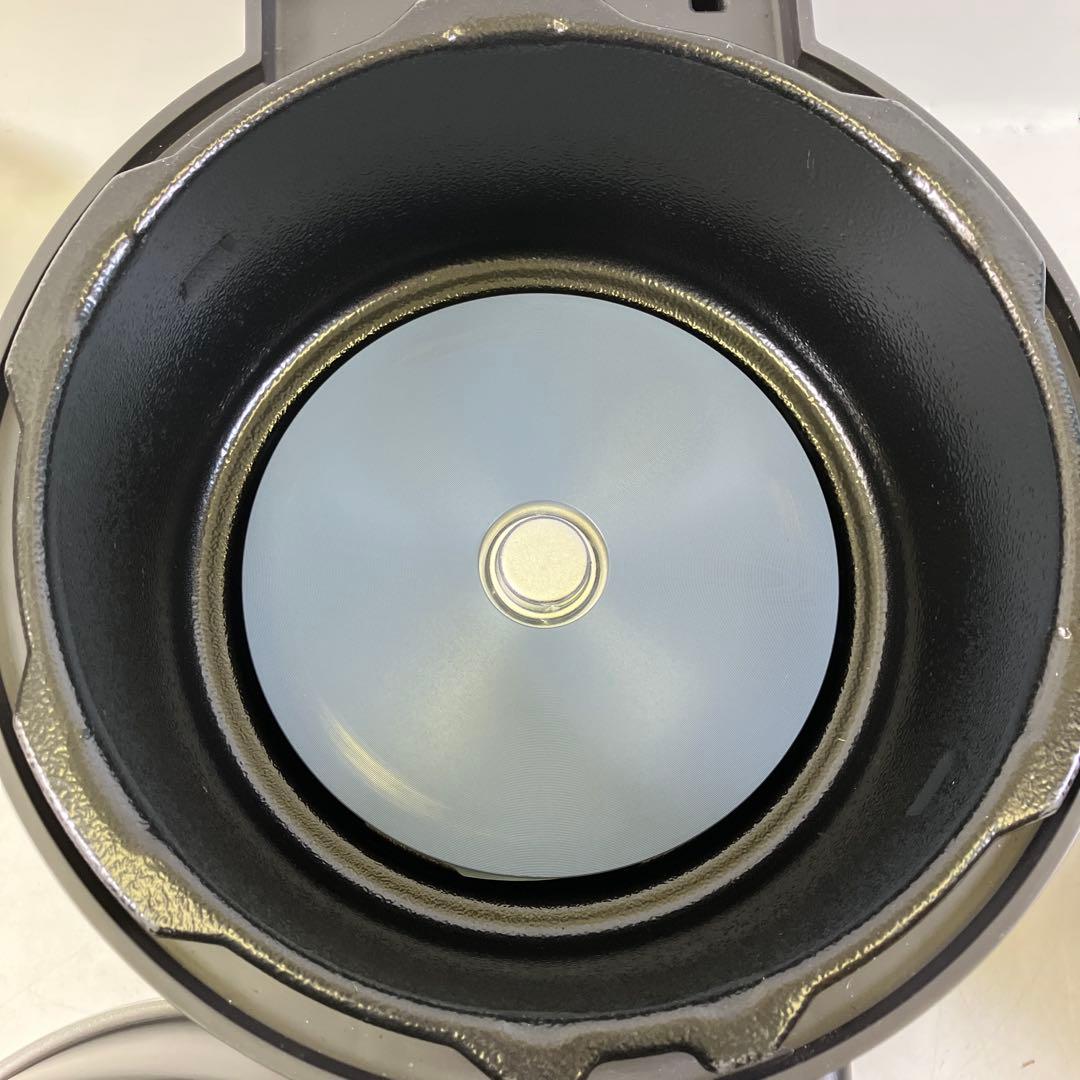 アイリスオーヤマ 電気圧力鍋 KPC-MA4 2021年製