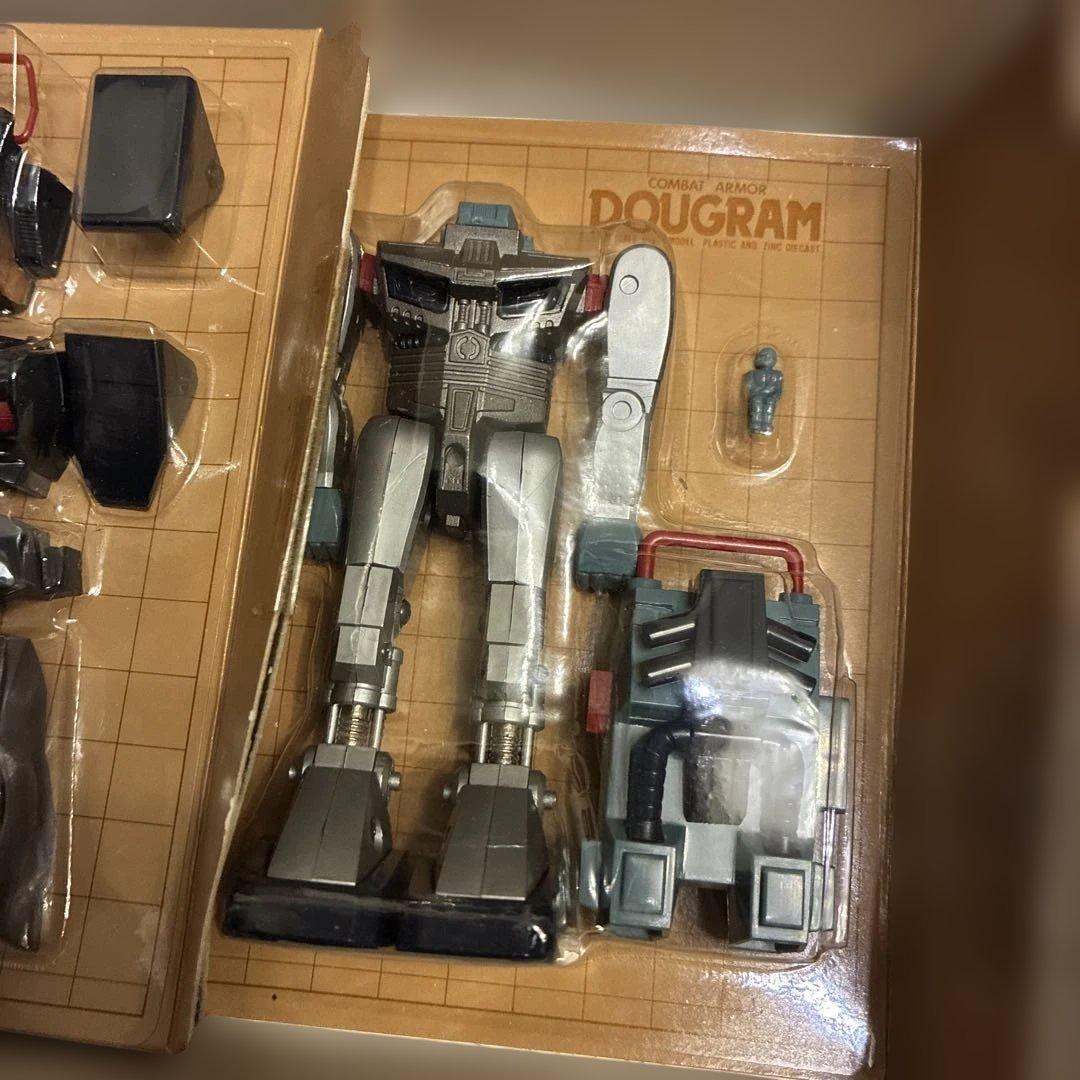 希少 タカラ ダグラム 1/72 コンバットアーマー デュアルモデル