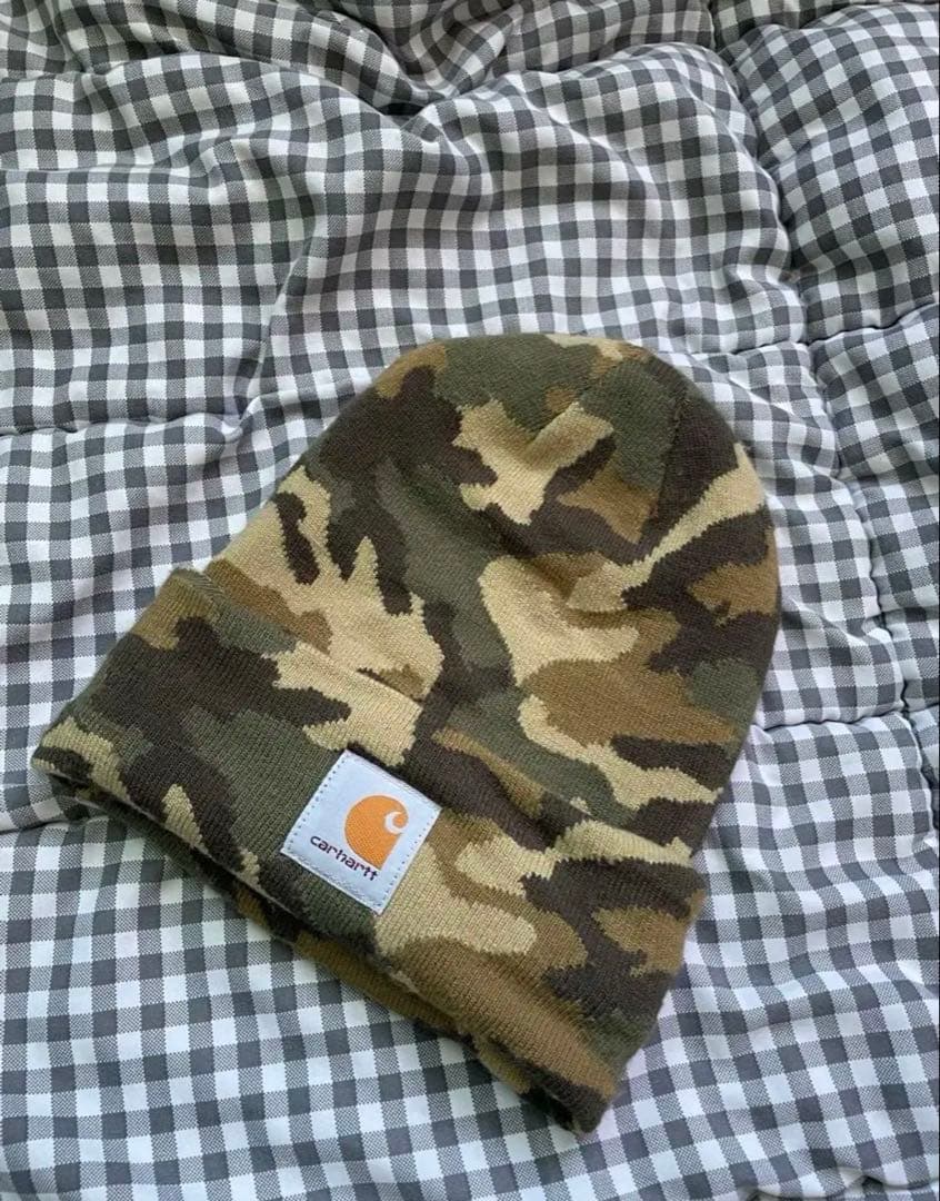 希少 Carhartt 迷彩ニット帽