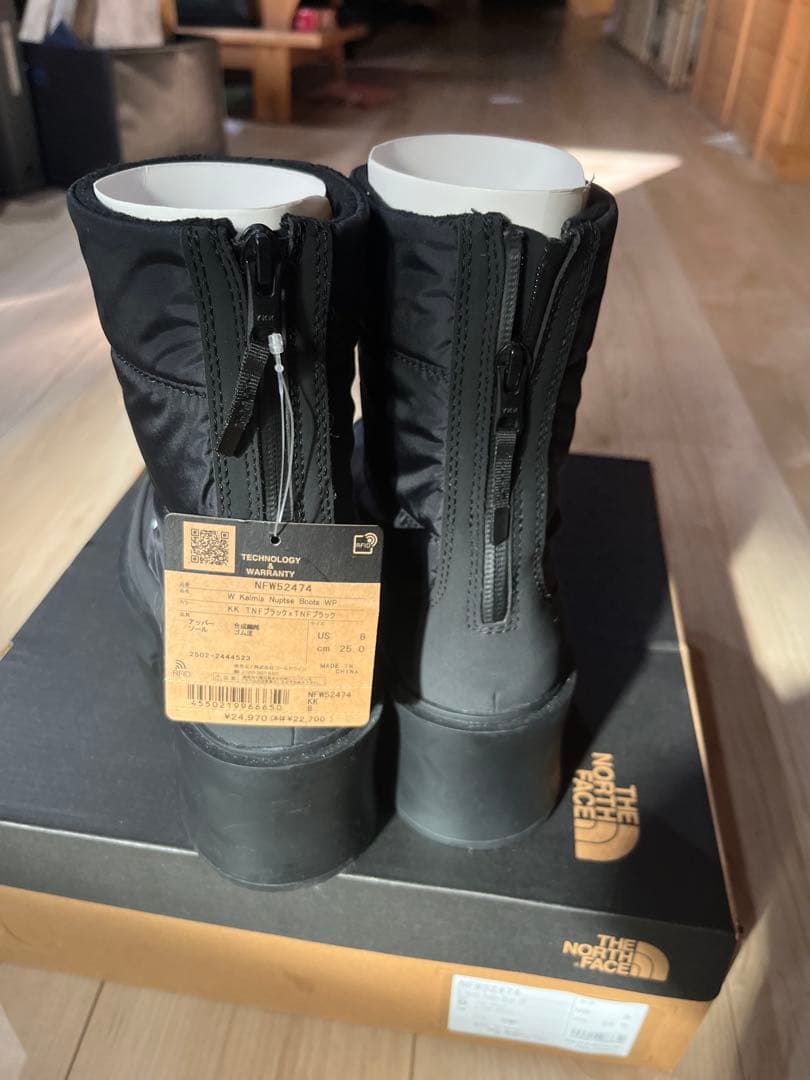 THE NORTH FACE NFW52474 ブラックブーツ US8