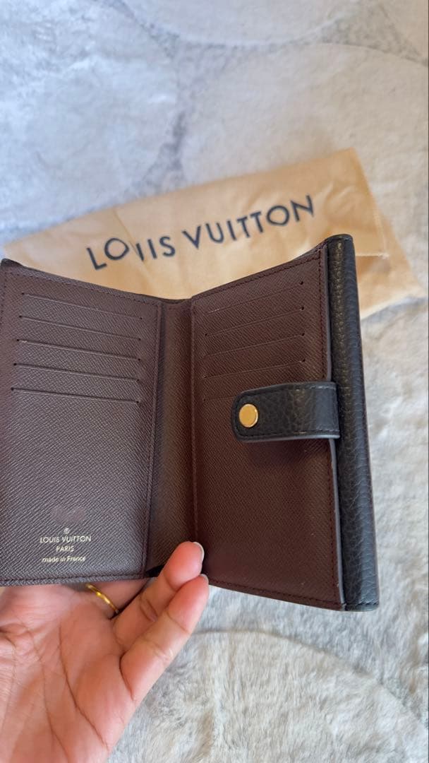 バ*ュ様 LOUIS VUITTON ダミエ 二つ折り財布