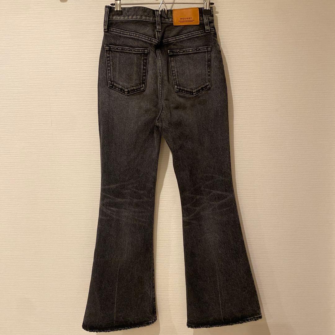 パンツ moussy MVS BLACK FLARE 24inch
