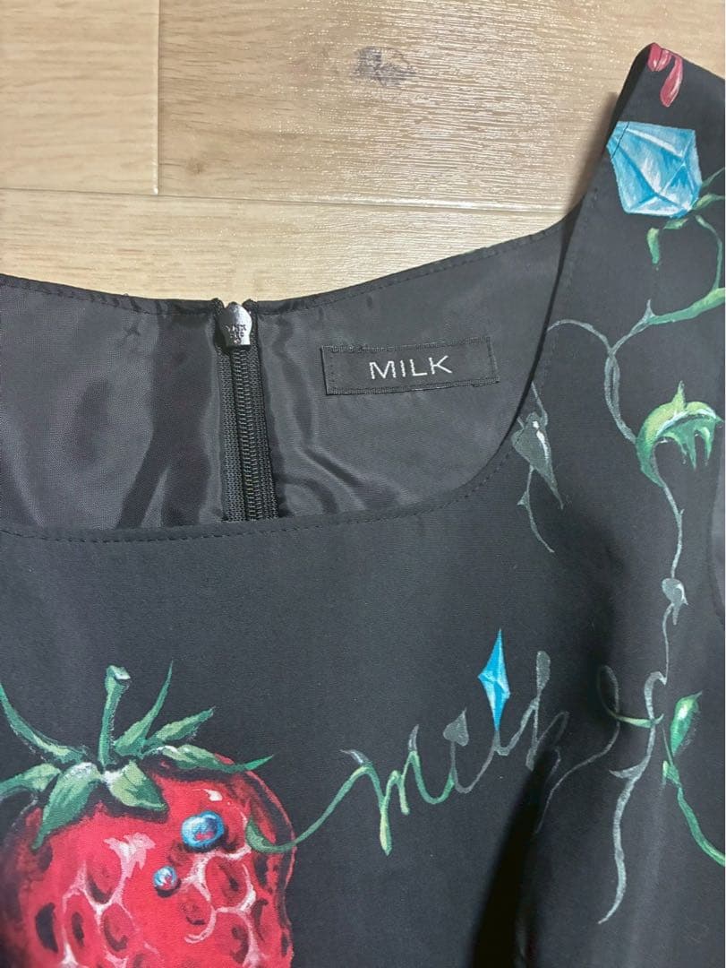 MILK デビルベリー　ノースリーブ　ワンピース