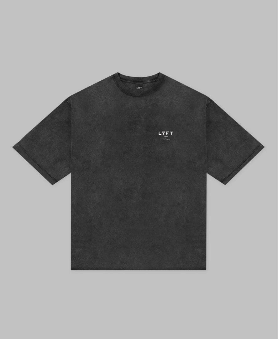 リフト ライオンBORN TO LYFT ブラック Tシャツ