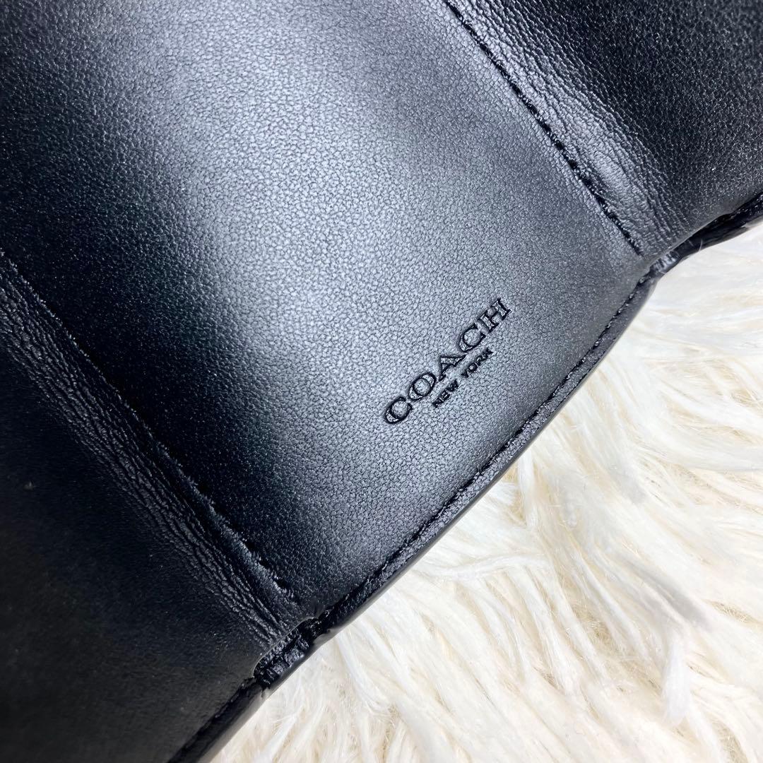【極美品・希少】 COACH 三つ折り コンパクトウォレット ゴールドロゴ