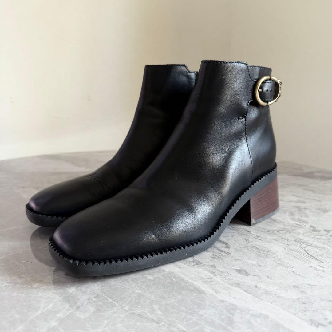 美品✨ TOD’S トッズ レザー ブーツ 37 1/2 ブラック ライオン金具