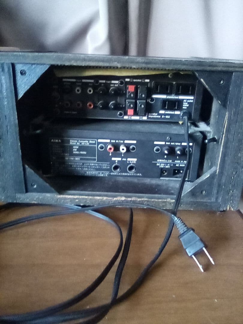 AIWA S-A22 プリメインアンプとカセットデッキ