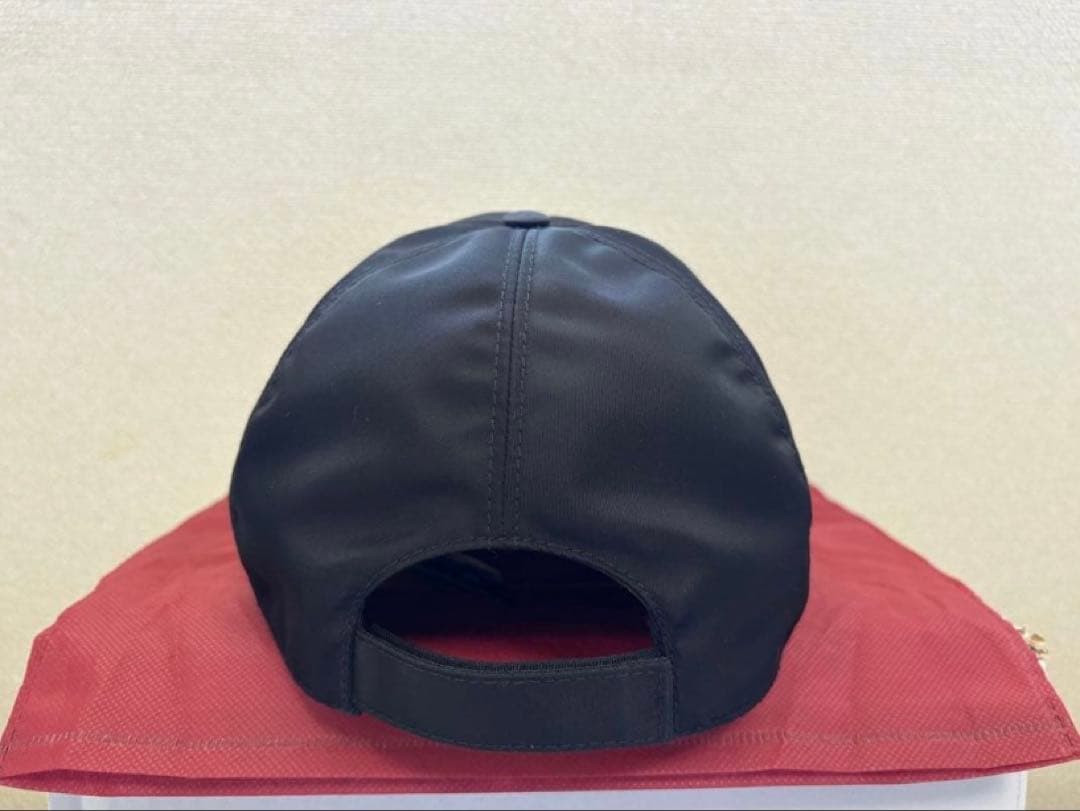 PRADA RE NYLON キャップ サイズ：XL