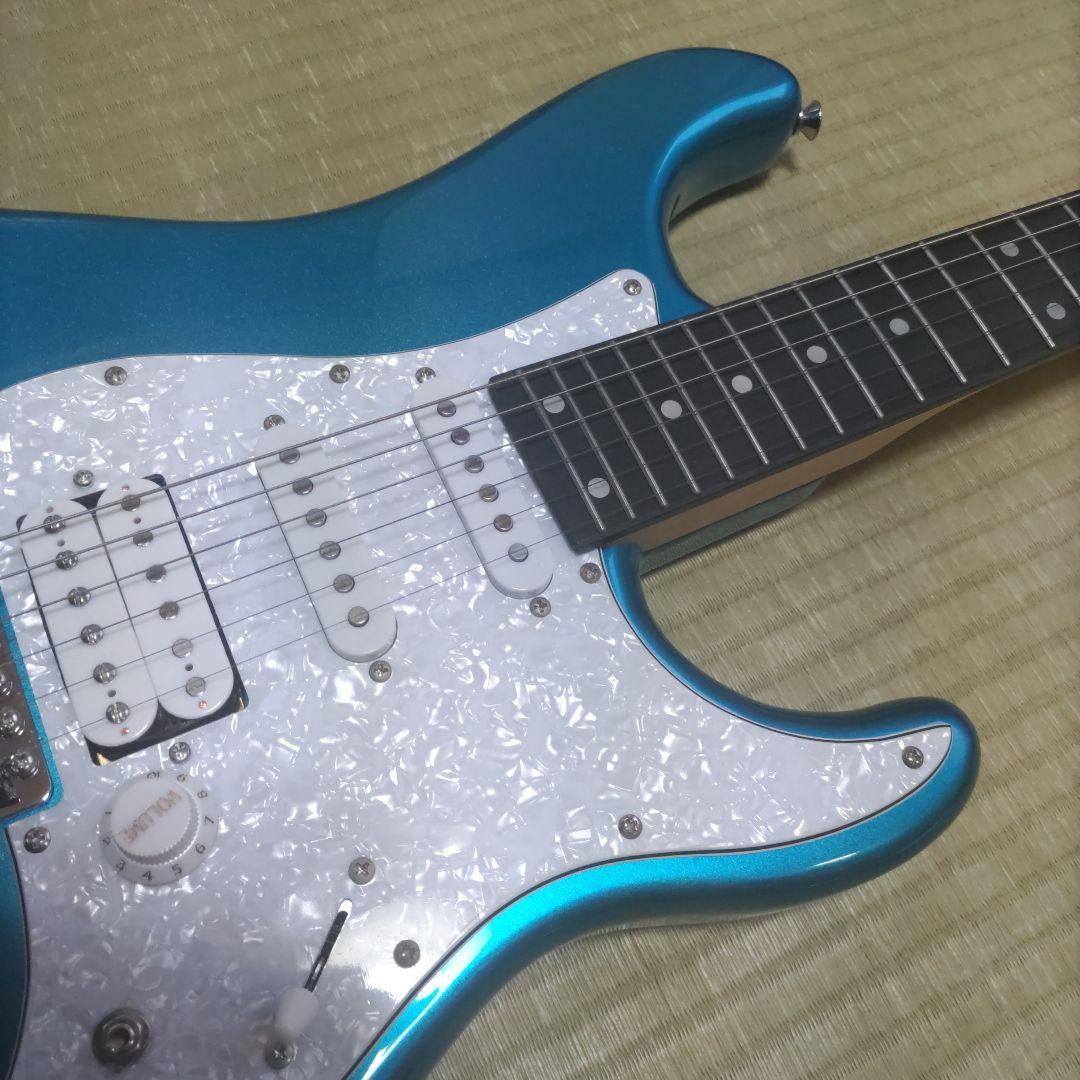 ま*ん様 Laid Back エレキギター　LST-3HZ MBP ケース付き