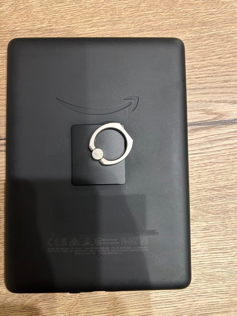 Kindle Paperwhite (16GB) 6.8インチディスプレイ