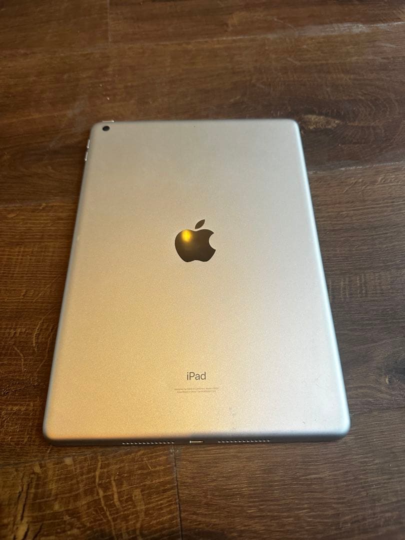 Apple iPad9 シルバー ジャンク